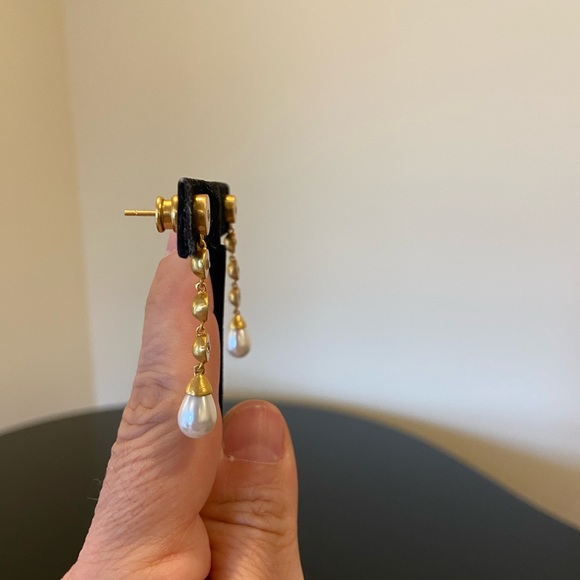 Julie Vos NWT authentic rare luxury minimalist pearl CZ drop statement earrings - Picture 11 of 17